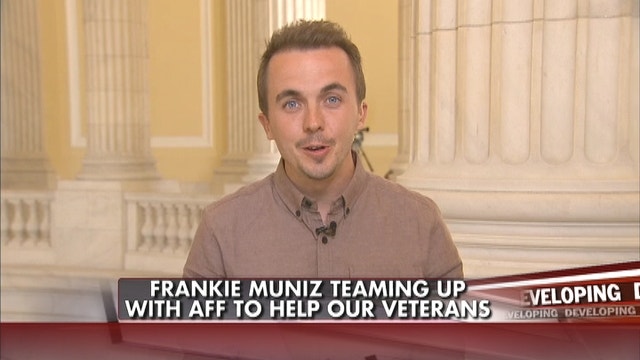 Frankie Muniz raises awareness of PTSD in U.S. vets