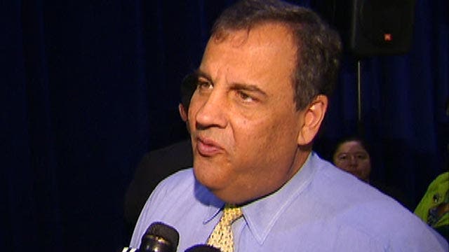 Christie testing White House waters at town halls?