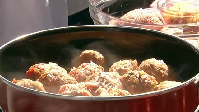 Cooking with 'Friends': Tucker's favorite NYC food