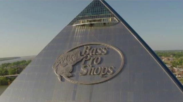 Memphis Pyramid transformed into enormous Bass Pro Shops