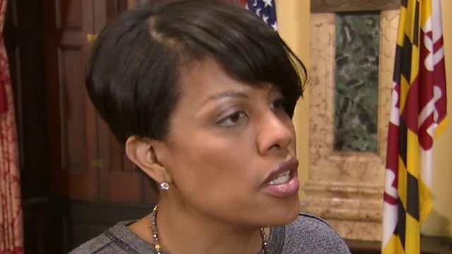 Baltimore mayor denies police were ordered to stand down