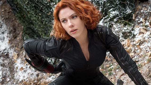 'Avengers' stars talk rising stakes, budding romance 