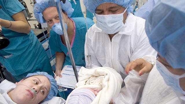 'Outnumbered Overtime': Camera in the delivery room?