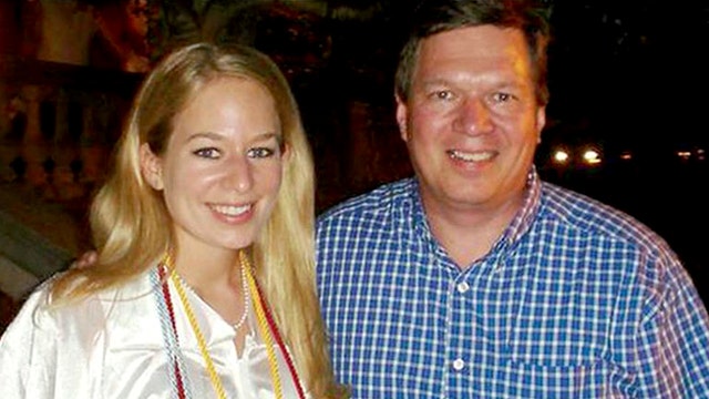 Natalee Holloway's father in Aruba pursuing new lead