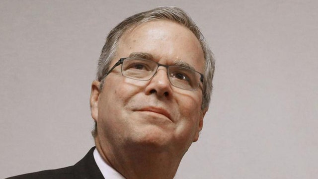 Student confronts Jeb Bush: 'Your brother created ISIS'