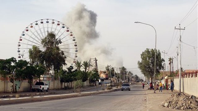 ISIS captures main government compound in Ramadi