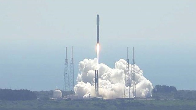 Air Force space plane launches on classified mission