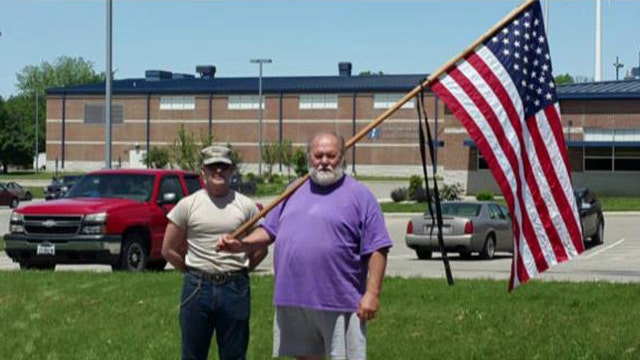 Proud American: Students, community show support for flag