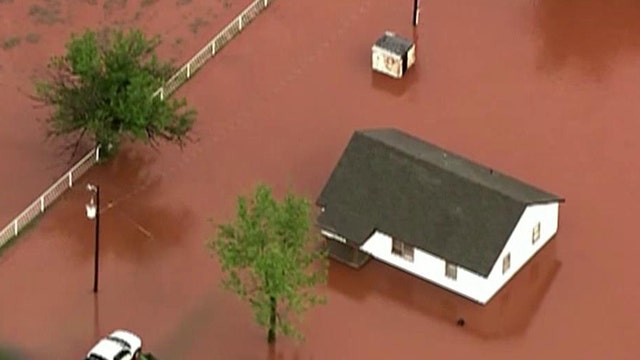 Flooding in Texas and Oklahoma, evacuations underway