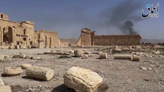ISIS executes captives at site of Roman ruins in Palmyra