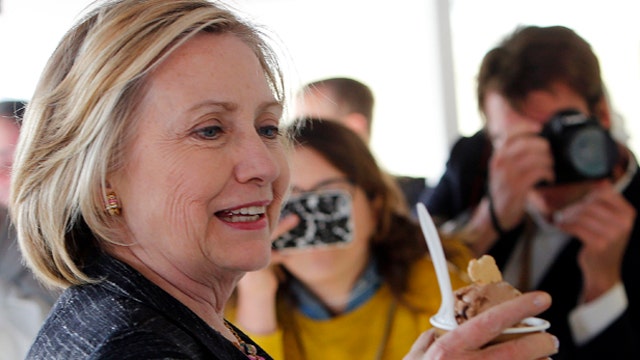 Grapevine: Hillary invites men to 'women-only' event