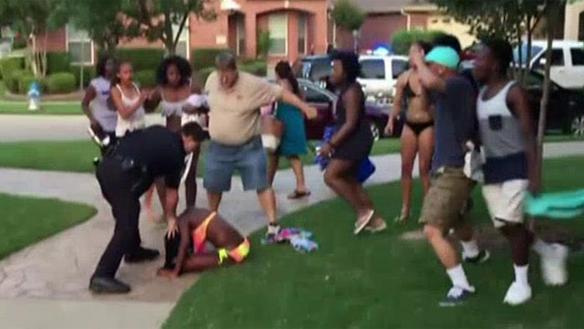 Police officer in Texas pool party video resigns