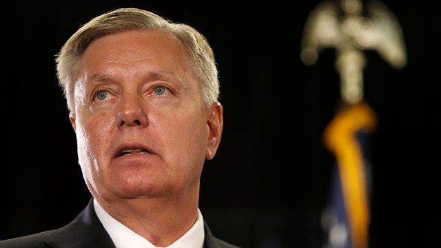 Unmarried Sen. Graham jokes about 'rotating first lady'