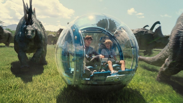 Can 'Jurassic World' claw it's way up the Tomatometer?