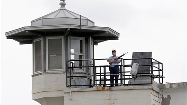 Report: Two men seen jumping wall near NY prison