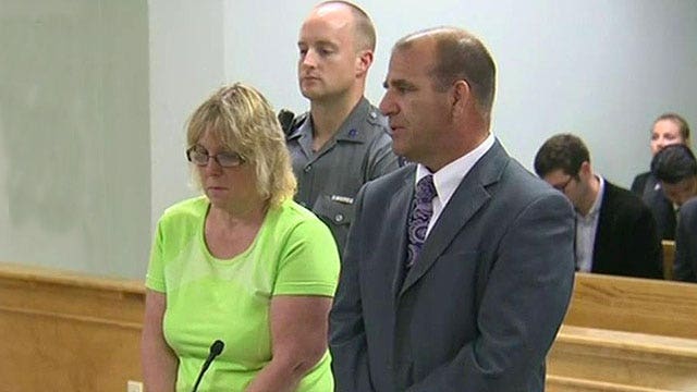 Joyce Mitchell arraigned, accused of helping escaped killers