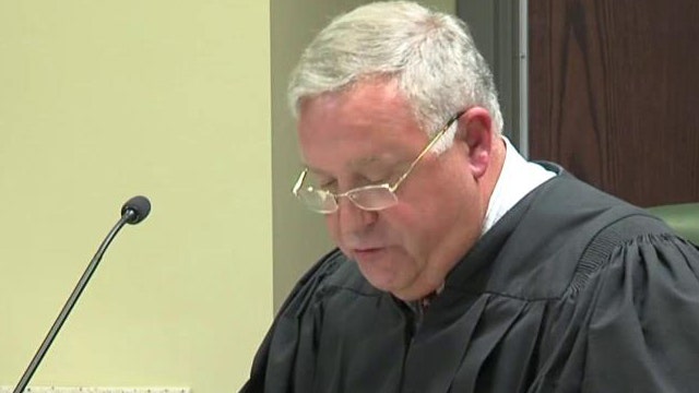 Judge criticized for 'unusual' Dylann Roof bond hearing