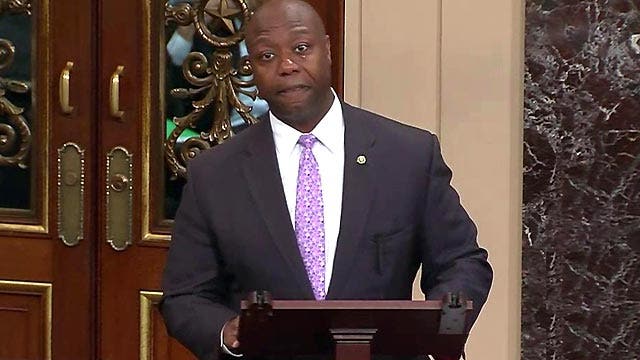 Tim Scott holds back tears as he addresses Charleston attack