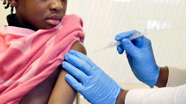 Gov. Jerry Brown signs strict school vaccination bill