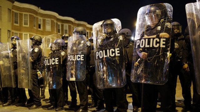 Police scanners show Baltimore police not engage protesters 