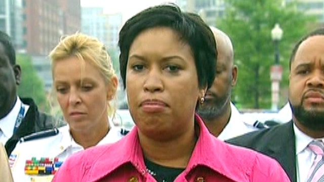 DC mayor: No evidence of shooter, victims at Navy Yard