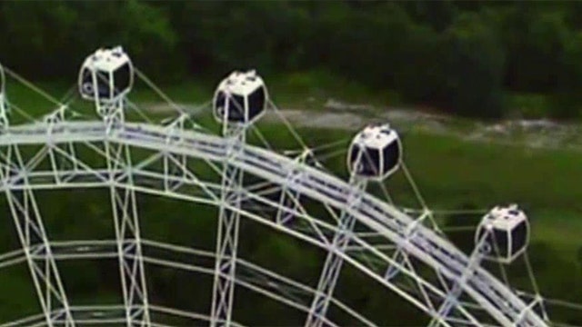 Riders stuck on Orlando Eye ferris wheel for three hours