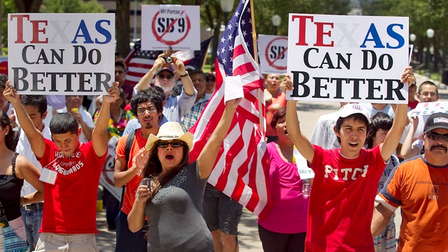 Sanctuary cities playing role in 2016 presidential politics