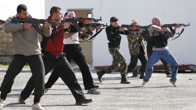 Pentagon: US training only 60 Syrian rebels to fight ISIS