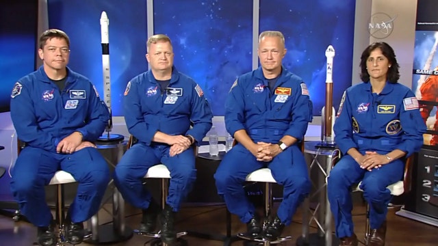 NASA announces crew for first commercial spaceflights
