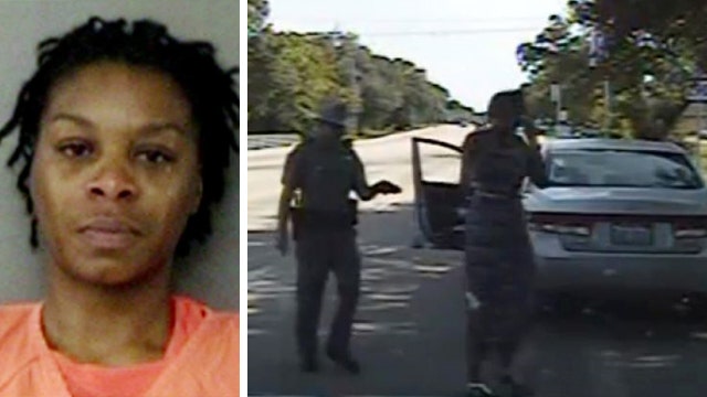 Dashcam video shows Sandra Bland's arrest, clash with cop