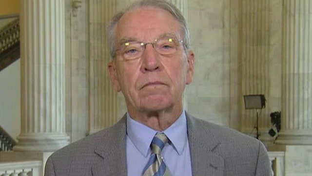 Grassley bill aimed at blocking funds for sanctuary cities