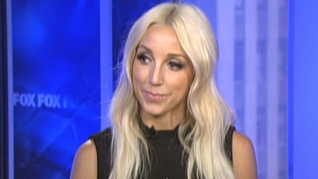 Ashley Monroe talks new album and her friend Miranda