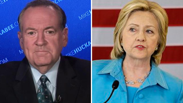 Huckabee on Clinton e-mail revelations, Republican debate