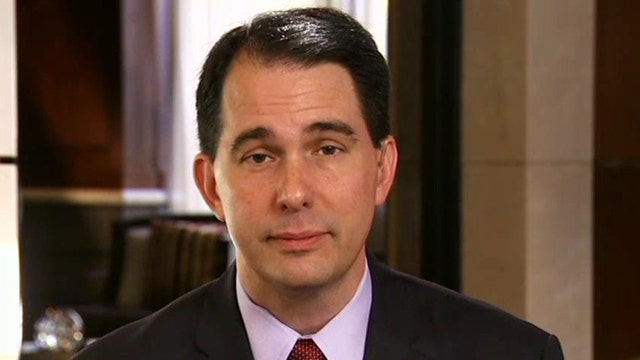 Scott Walker talks immigration, presidential debate