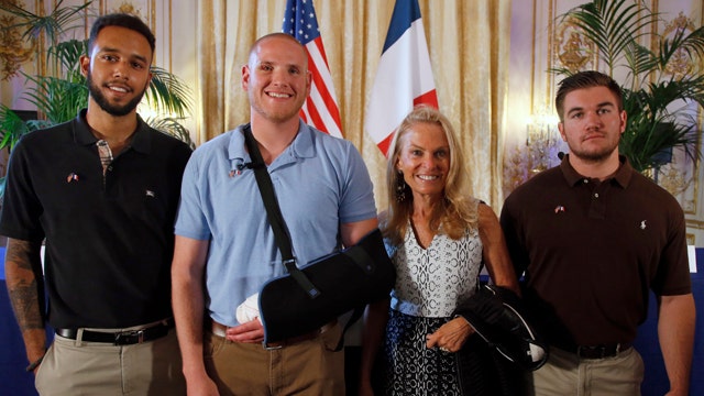 American heroes describe taking down gunman on Paris train