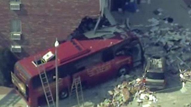 At least 17 people hurt in bus crash in Queens, NY