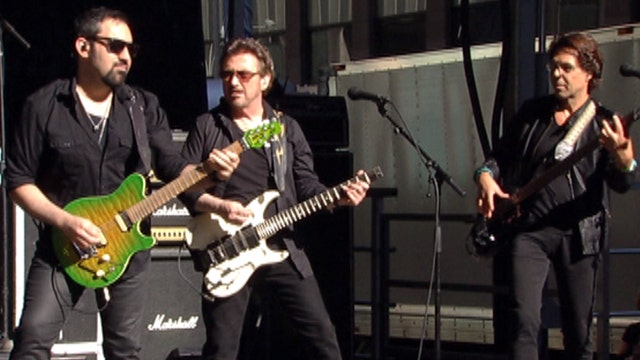 After the Show Show: Blue Oyster Cult performs