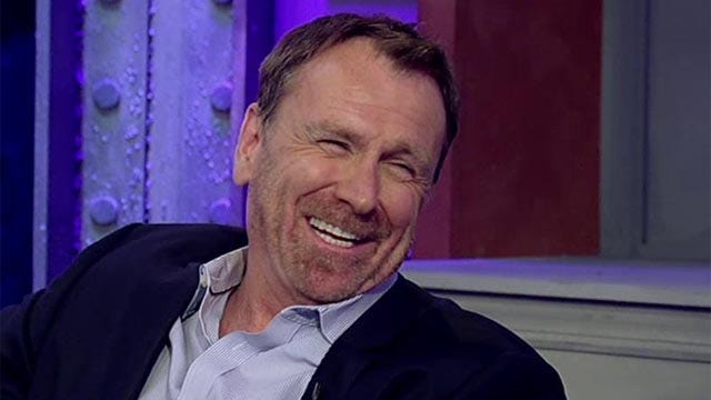 Colin Quinn gets 'Unconstitutional' in one-man show