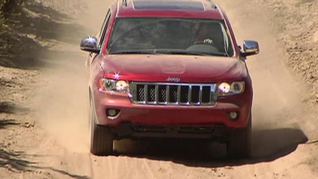 Fiat Chrysler recalls Jeep Cherokees over wiper defect