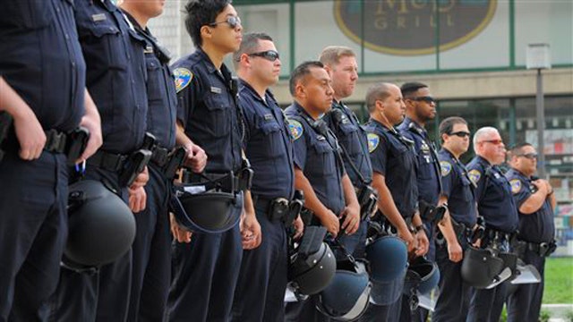 Why police departments are struggling with recruiting