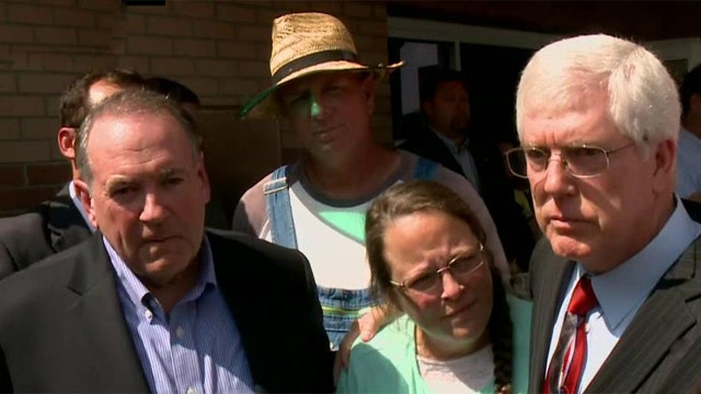 How Kim Davis is turning into a campaign issue