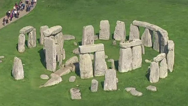 Evidence of larger version of Stonehenge discovered