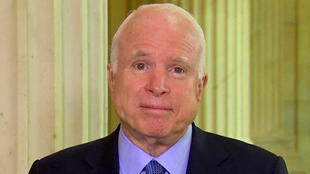 McCain blames failed White House policies for refugee crisis