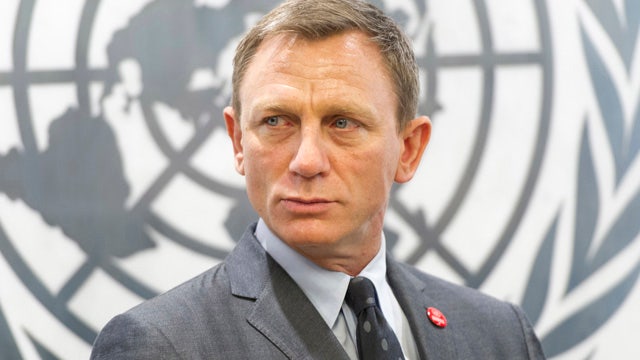 James Bond to be more PC in new 007 novel