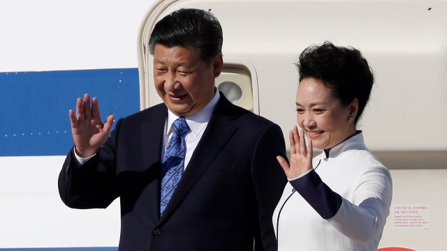 Chinese president Xi Jinping arrives in the US
