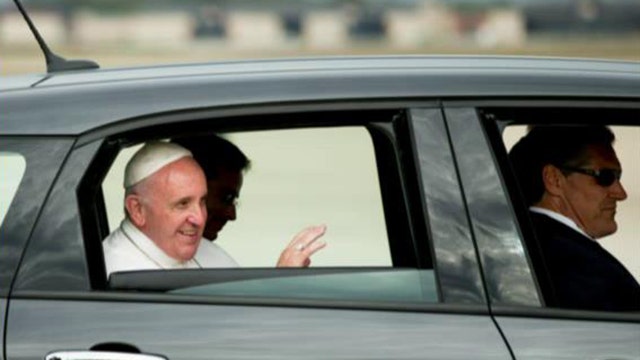 Pope puts his call for frugality into action with Fiat