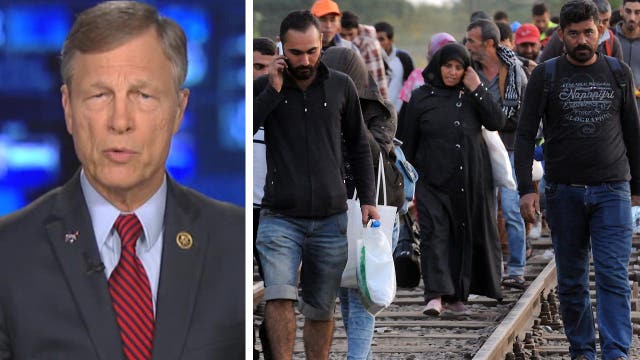 Lawmaker demands White House disclose cost of refugee plan