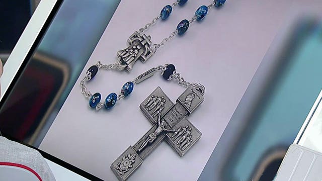 Papal swag commemorates Pope Francis' US trip