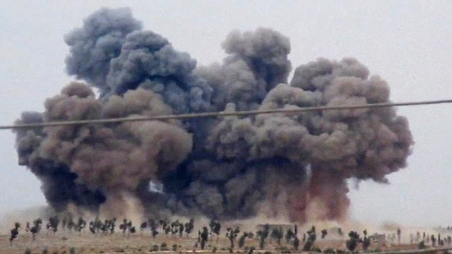 US urging Moscow to focus on ISIS as warplanes pound Syria