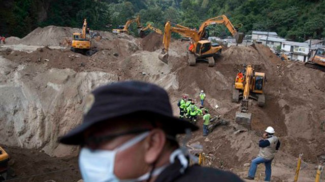 At least 30 killed in Guatemala landslide